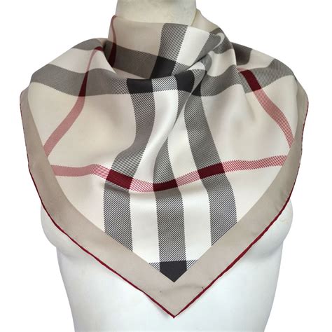 echarpe burberry soie|Écharpes & foulards pour femme .